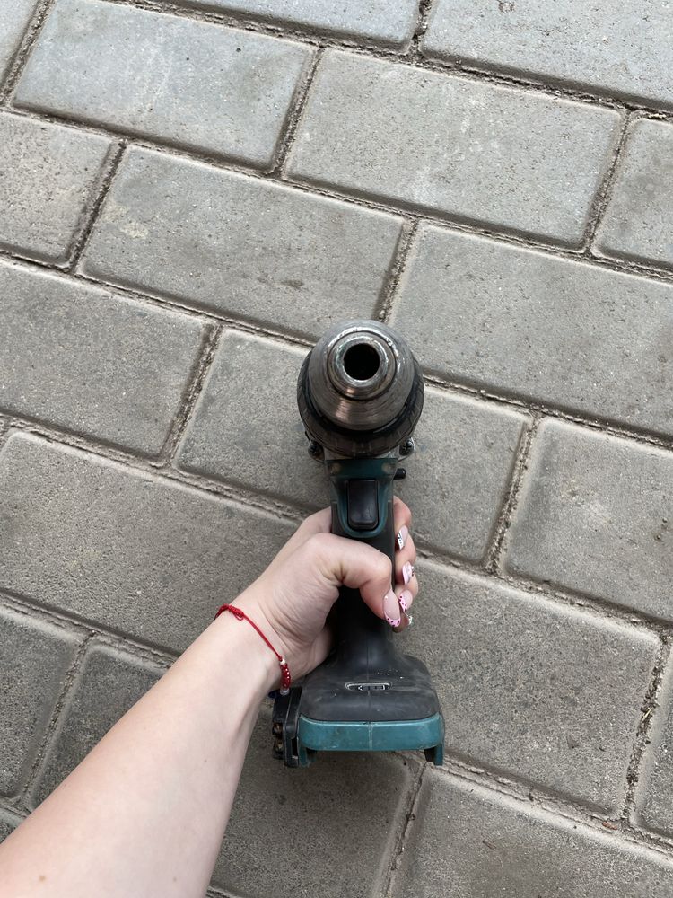 Wiertarko-wkrętarka makita DDF481 na części