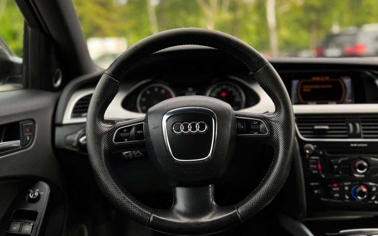 Audi A4 2009 року