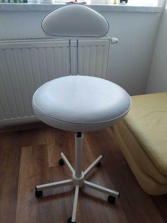 Krzesło kosmetyczne