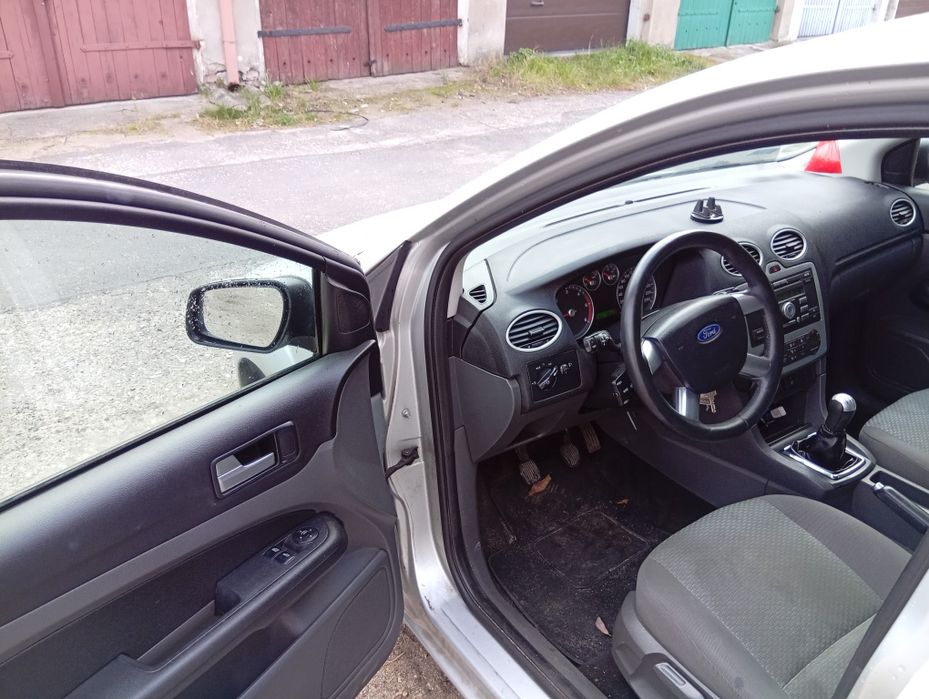 Ford Focus 2007, klimatyzacja