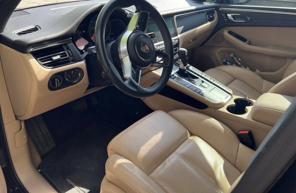 Porsche Macan 2.0Turbo 7PDK 4*4 рестайлінг