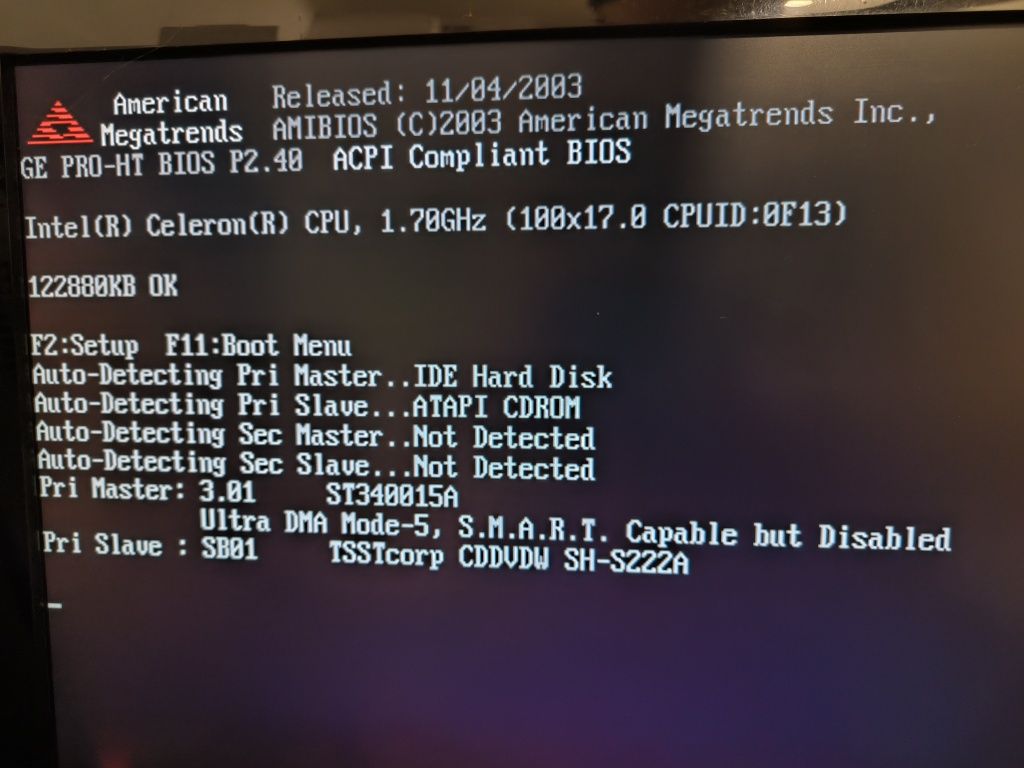 Komputer stacjonarny retro vintage Celeron GE Pro-HT