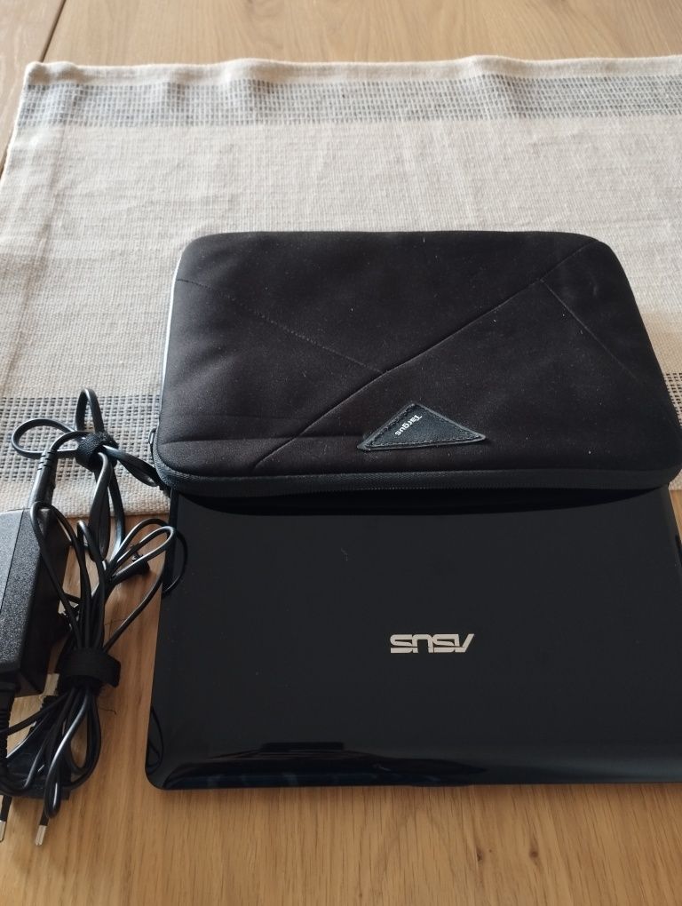 Vendo PC portátil ASUS 70€