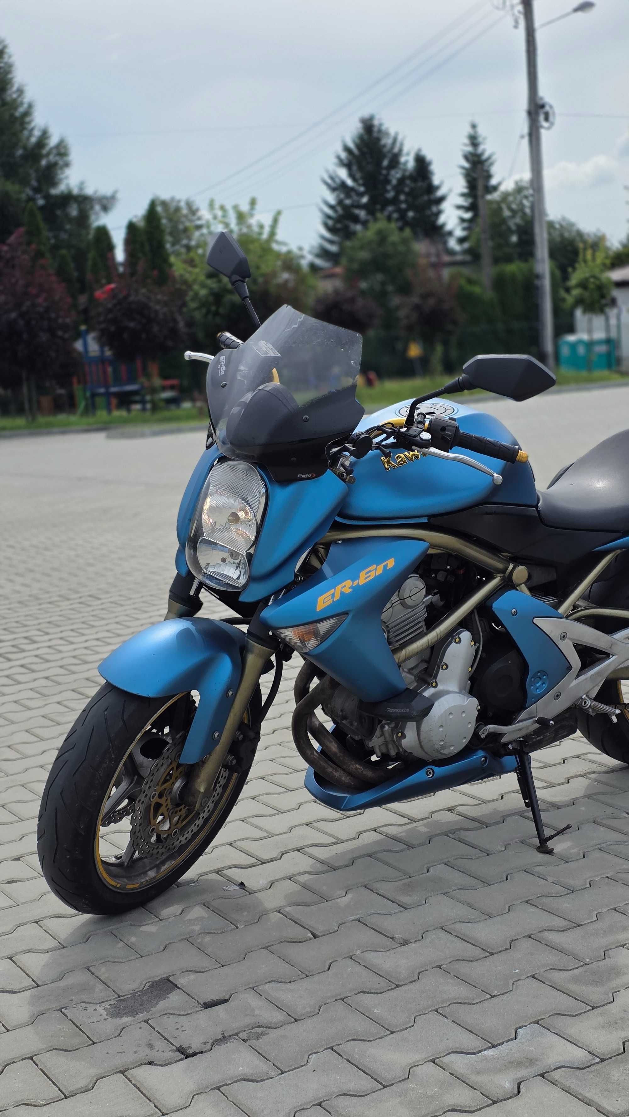 Motocykl Kawasaki ER 6N 650