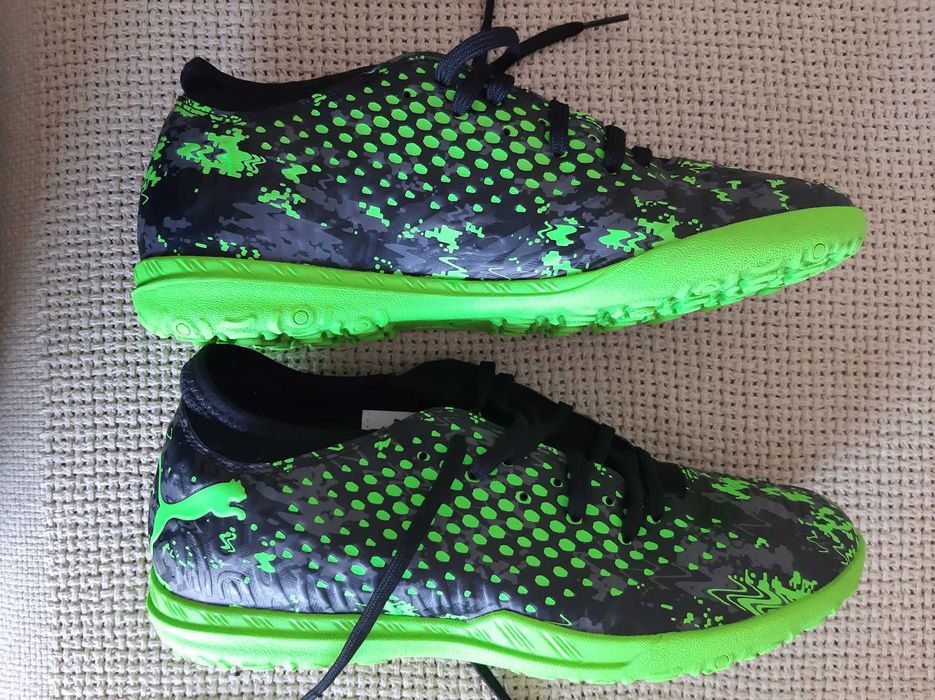 Sapatilhas futsal piso sintético Puma