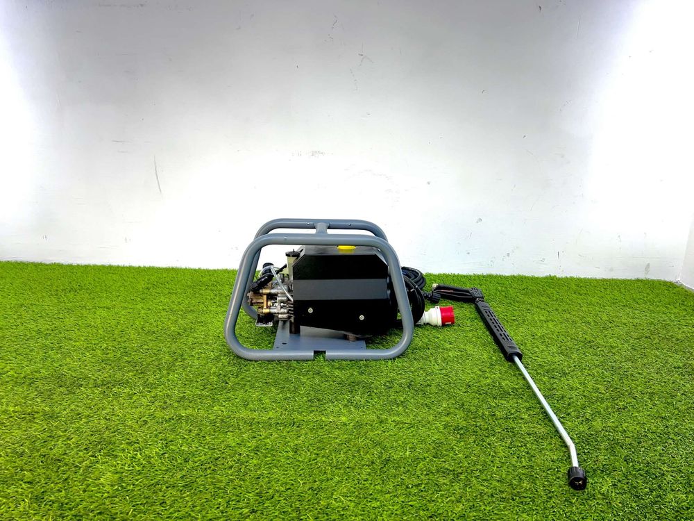 Hit ! Myjka cisnieniowa Karcher HD 715 ST • gwarancja