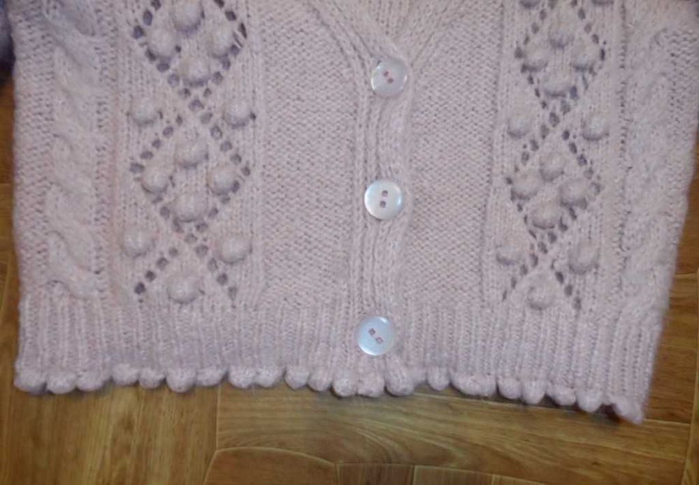 Теплющая красивая кофта M\L шерстяная на пуговицах 100% шерсть