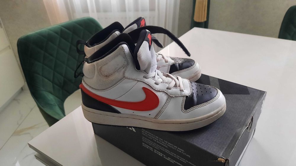 Кросівки дитячі Nike COURT BOROUGH MID 2 (TDV) червоно-чорно-білі
