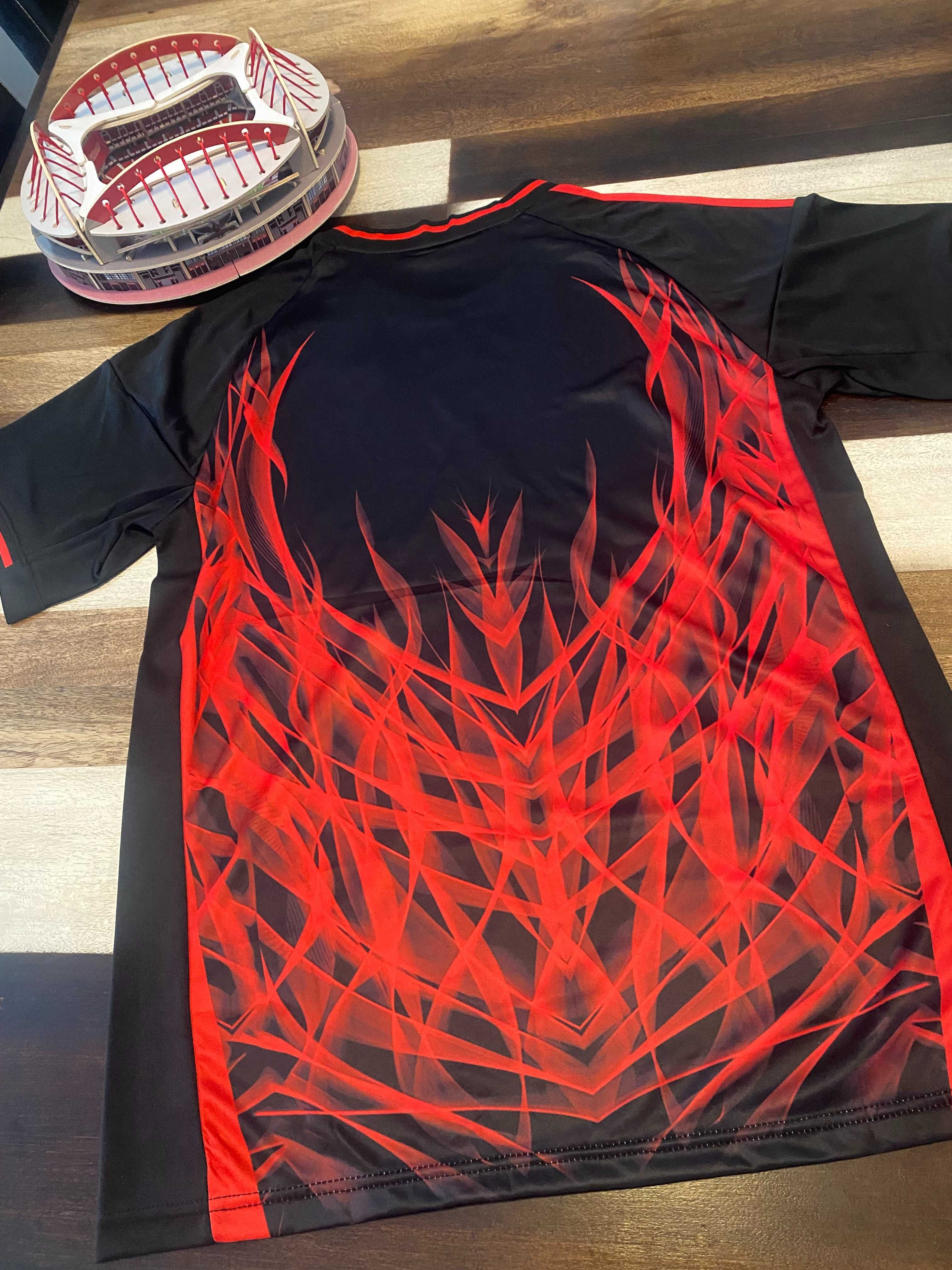 Camisola Benfica Edição Comemorativa 25/26
