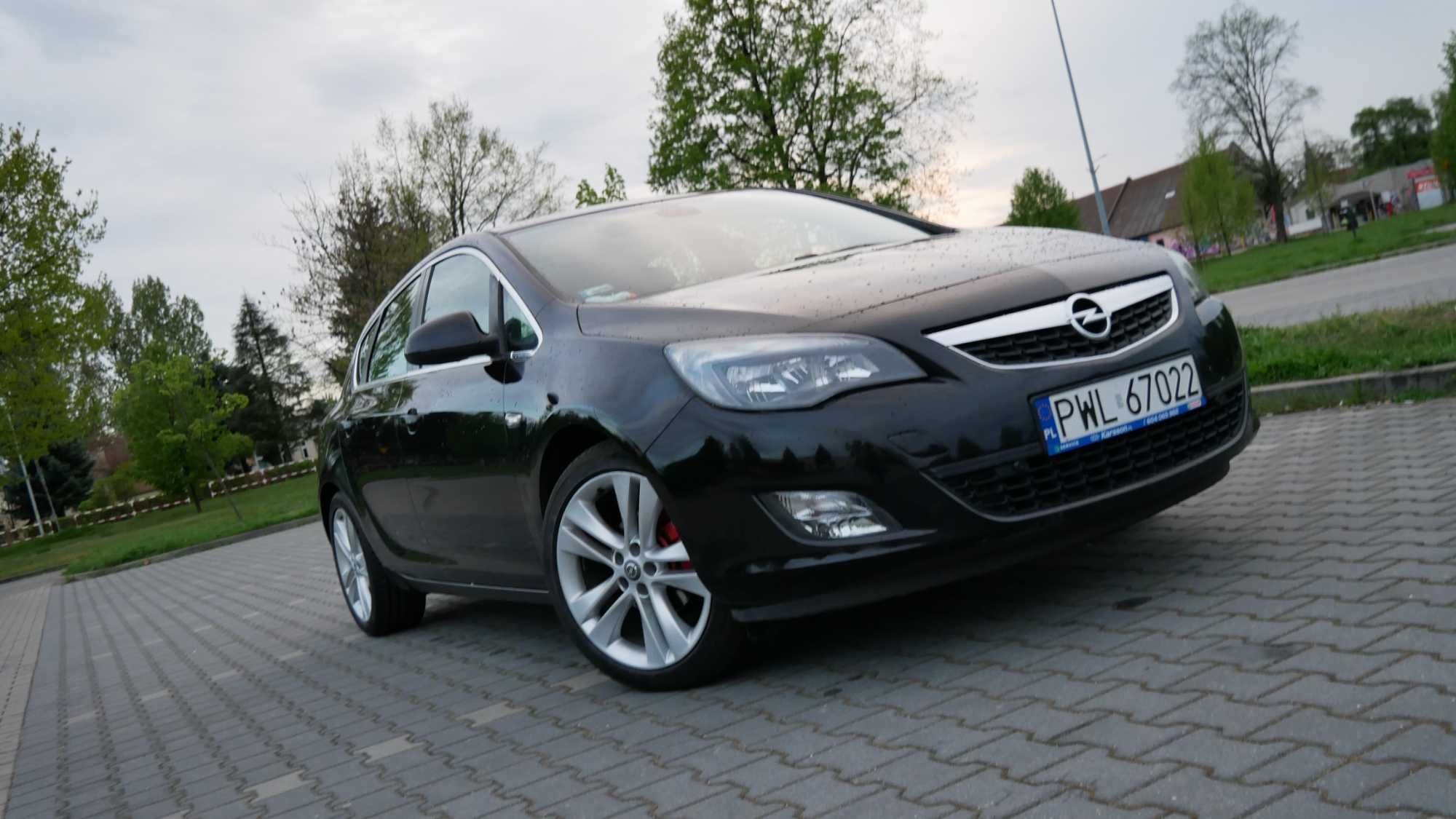Opel Astra J4 TURBO
