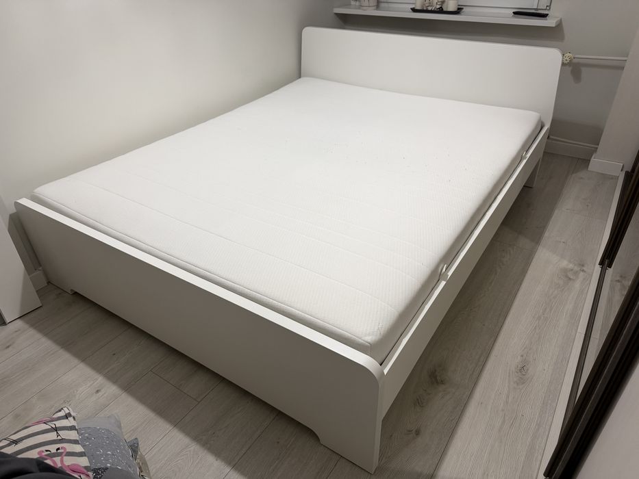 Łoże z płyty - białe 200x160 możliwość sprzedaży z materacem