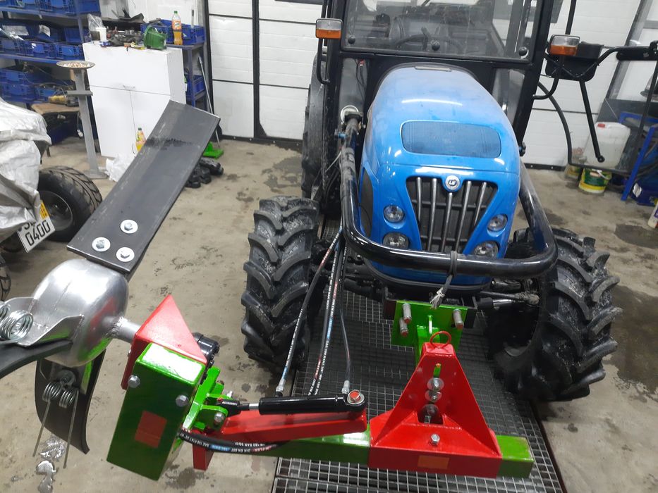 Wygarniacz gałezi patyków nowy solidny