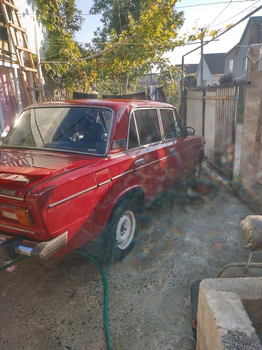 Продам срочно машину