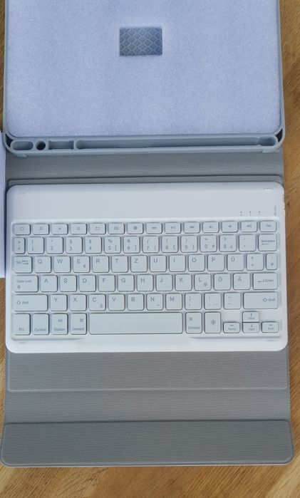 Etui z klawiaturą i myszką do iPad Pro 11 / Air 10.9 – Różowe