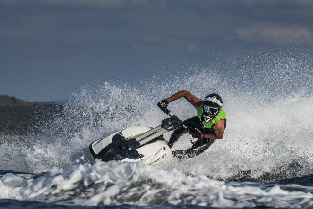 Skuter wodny Yamaha Super Jet dostępny od ręki