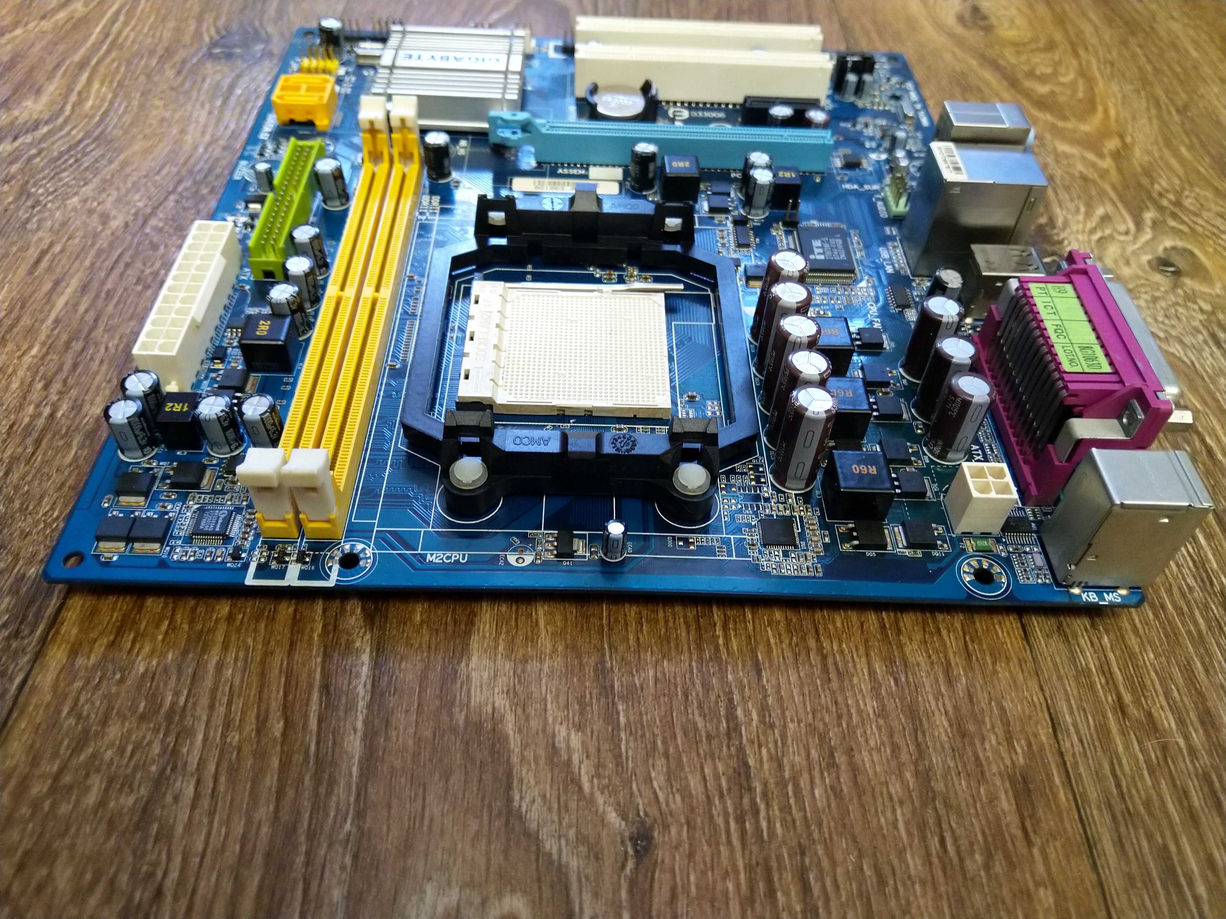GIGABYTE GA-M61SME-S2L (rev. 2.0)