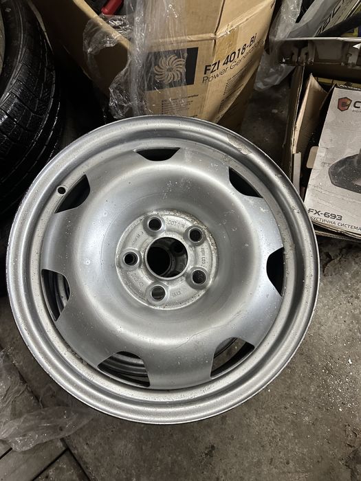 Диски штамповки залізні диски Р13, R14, r15, R16, R17 VW, Opel, Renaul