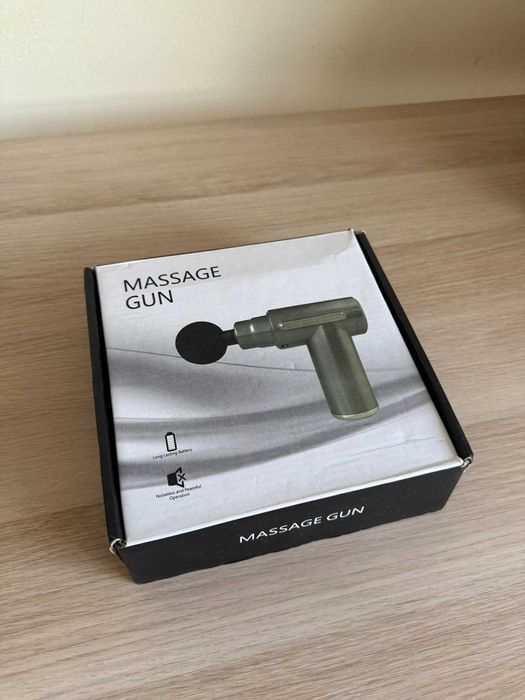 Massage Gun Portátil com 4 Ponteiras