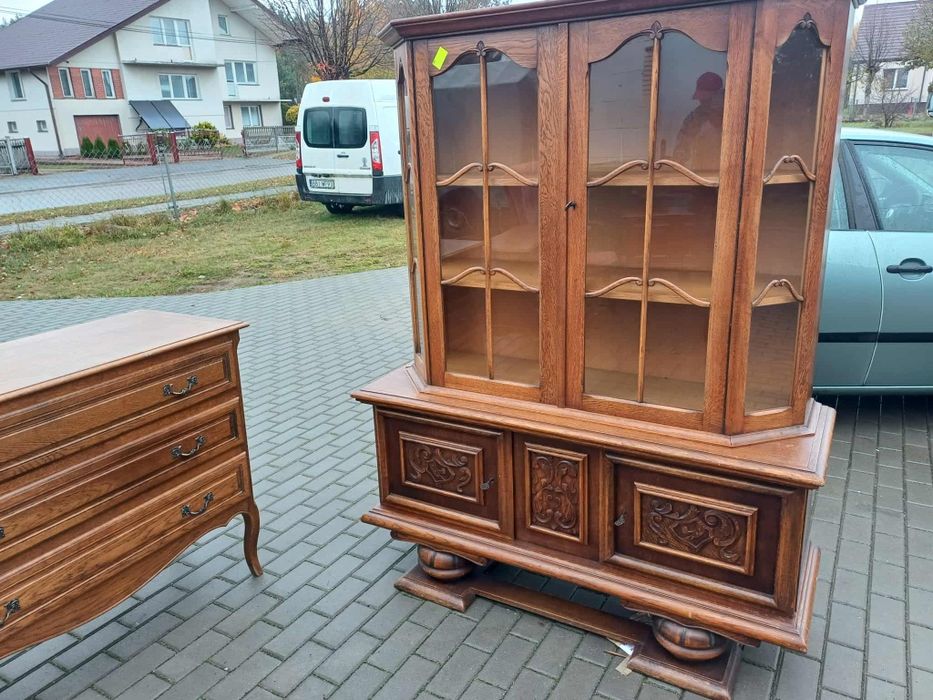 Komoda z nadstawką kredens