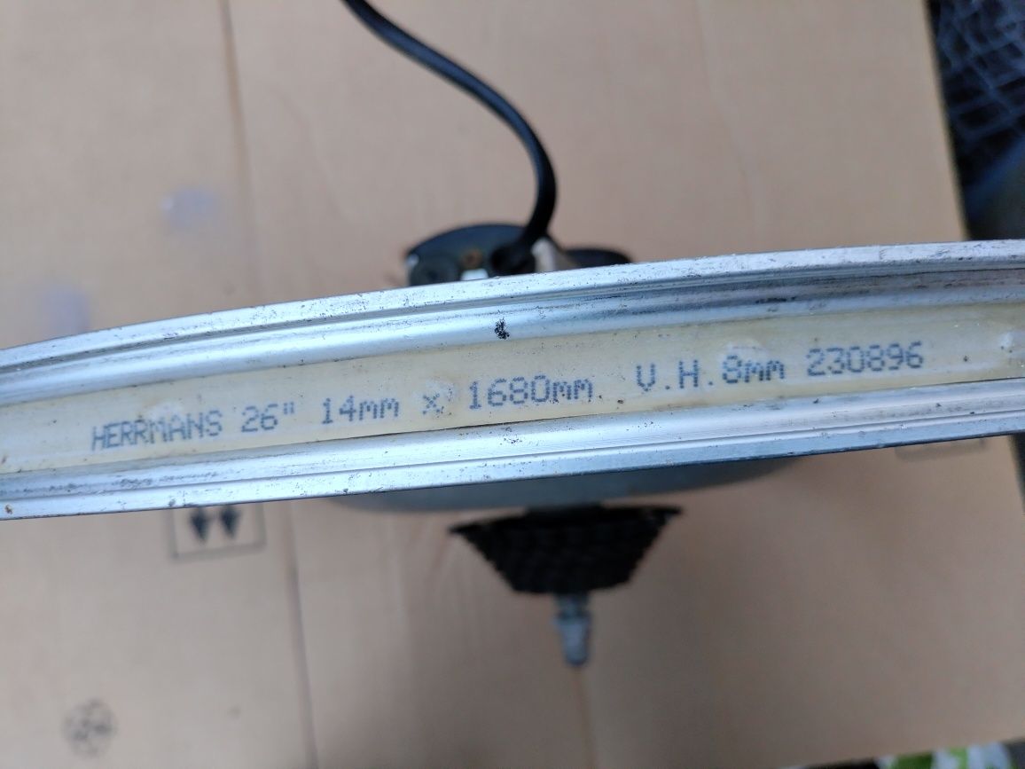 Koło elektryczne rowerowe z silnikiem Sachs CMU1