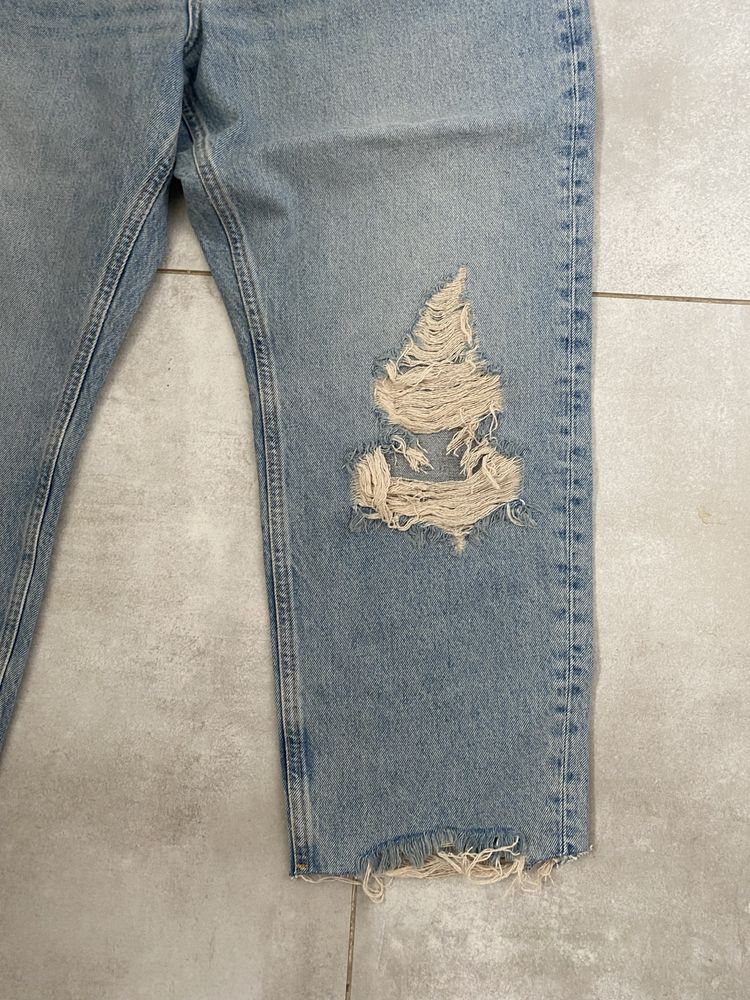 Spodnie jeansy MNG