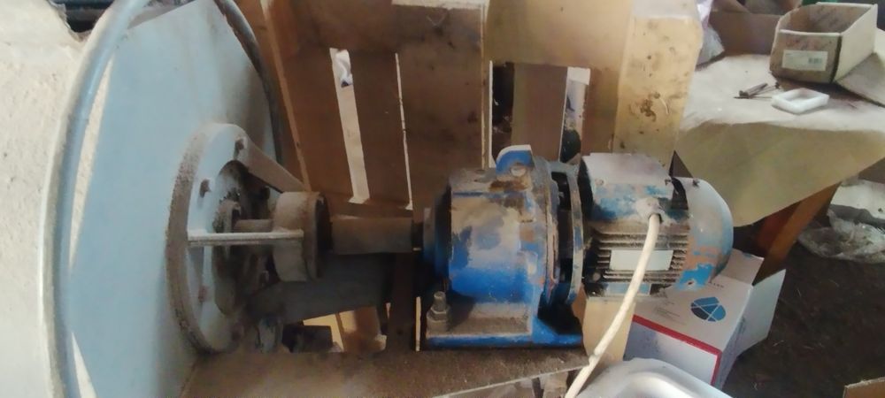 Комбікорм. Приготування корму.