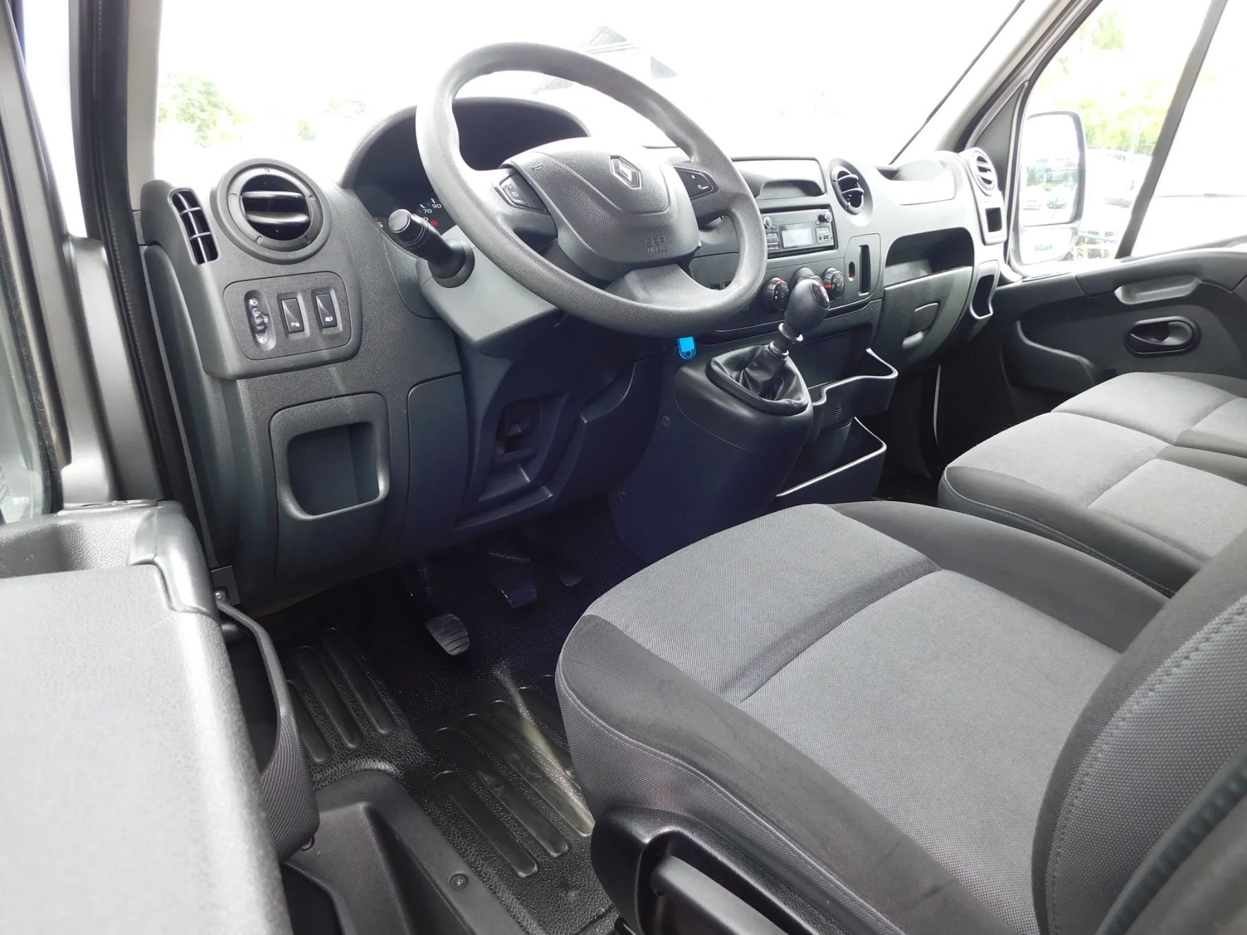 Renault Master 2.3 DCI-130! L1H2 Podwyższony! Klima! Regały! Serwis! Mod.2019!