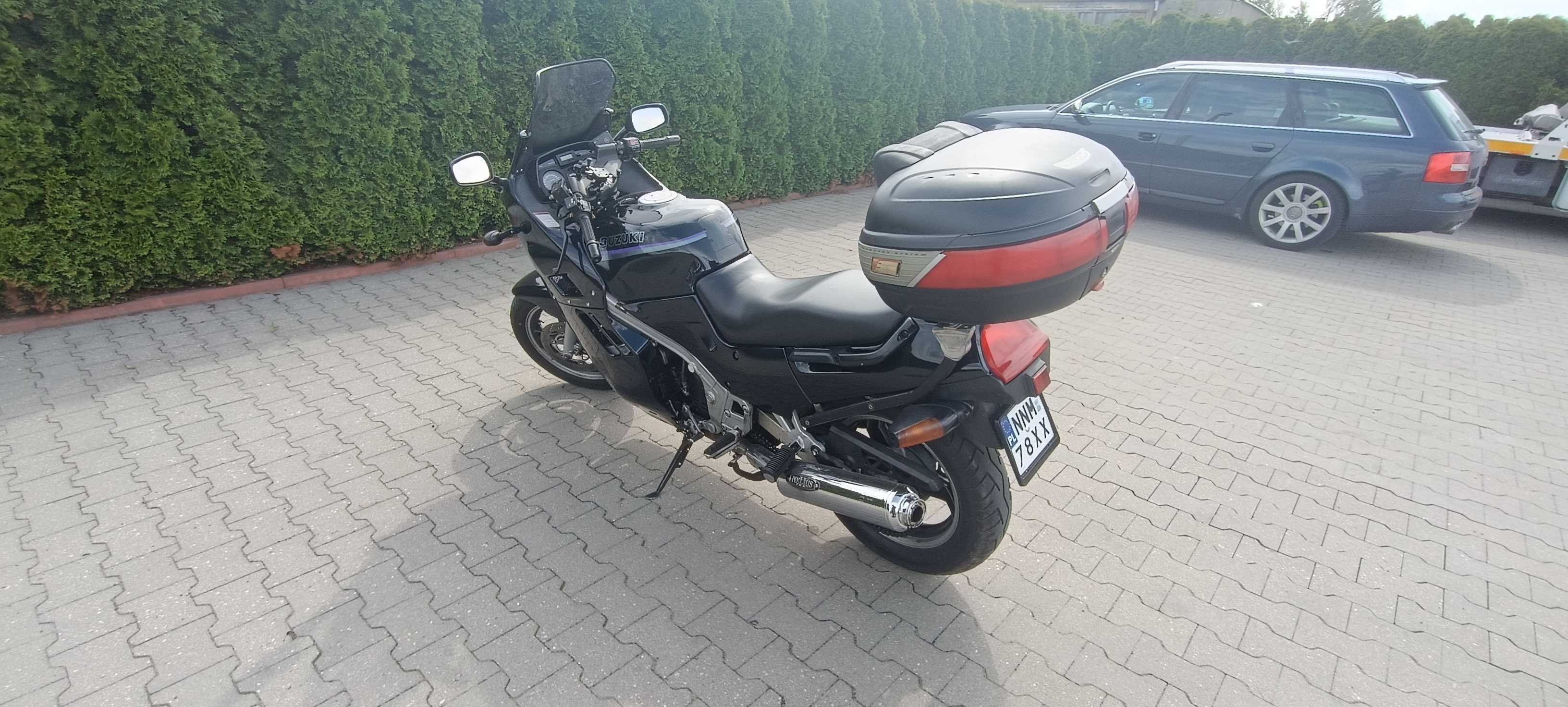 Suzuki GSX1100F Katana