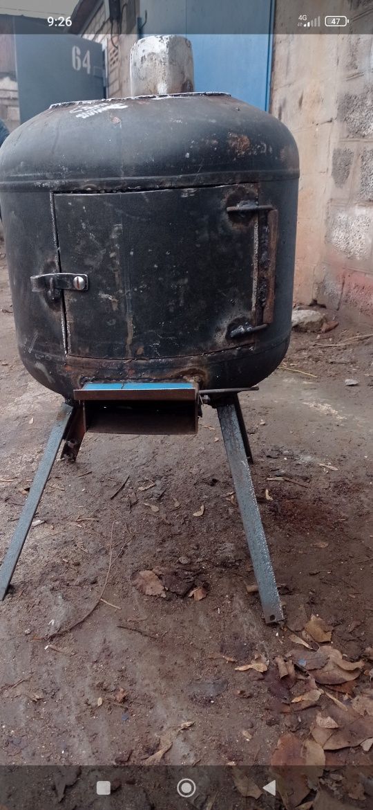 Буржуйка на дровах