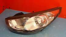 Hyundai IX35 lampa lewy przód Europa