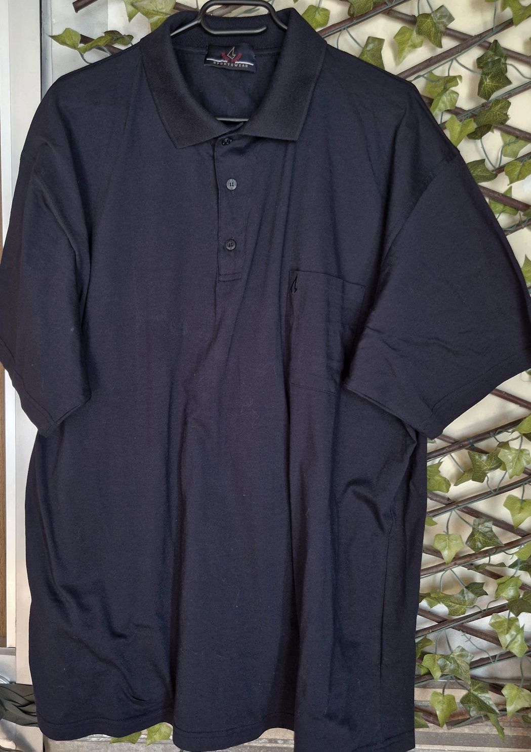 T-shirts polos novos por estrear 3xl 4xl
Fabricados em França 
Apenas
