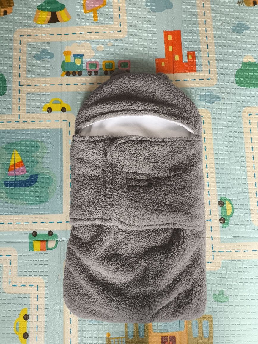 Зимовий конверт в люльку