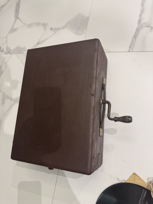 патефон‼️    громкий редкий 1938 в оригинале