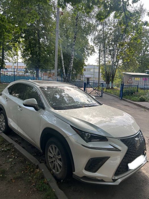 Продам лексус NX 300
