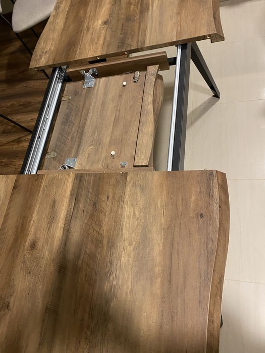 Sprzedam stół kuchenny