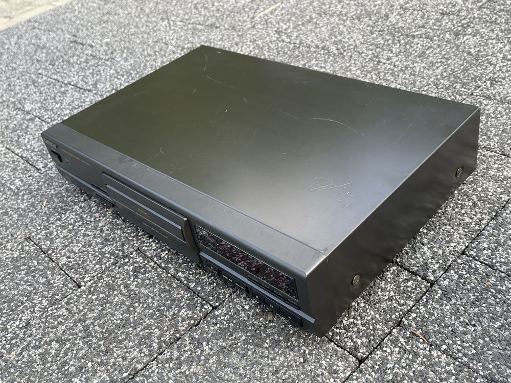 CD Technics SL-PG390