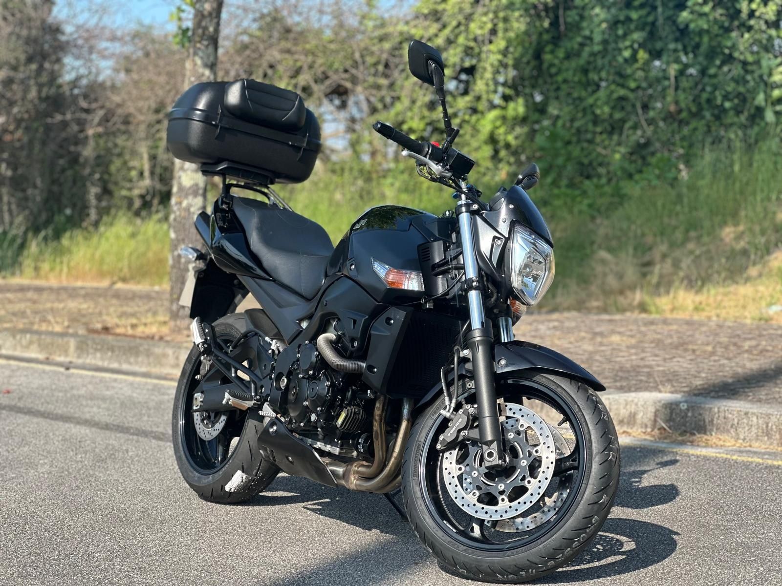 Suzuki GSR 600 Naked