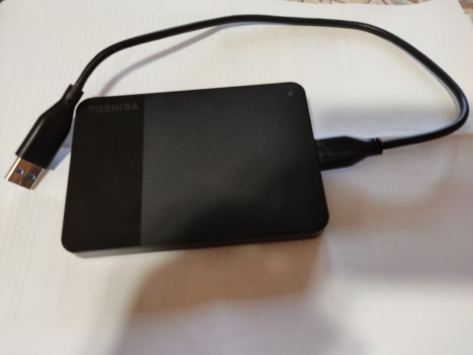 Зовнішній жорсткий диск Toshiba 500 Gb