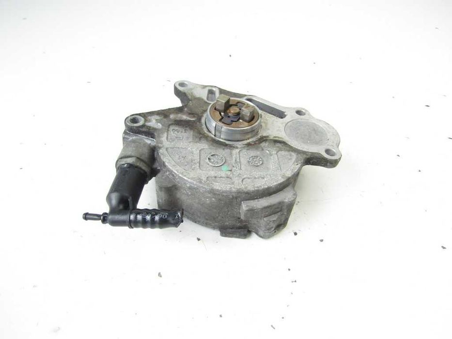 Audi A4 B8 2.0 TDI CAG pompa vacum hamulcowa podciśnienia