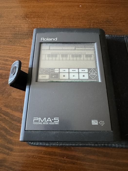Roland PMA-5 Personal Music Assistant