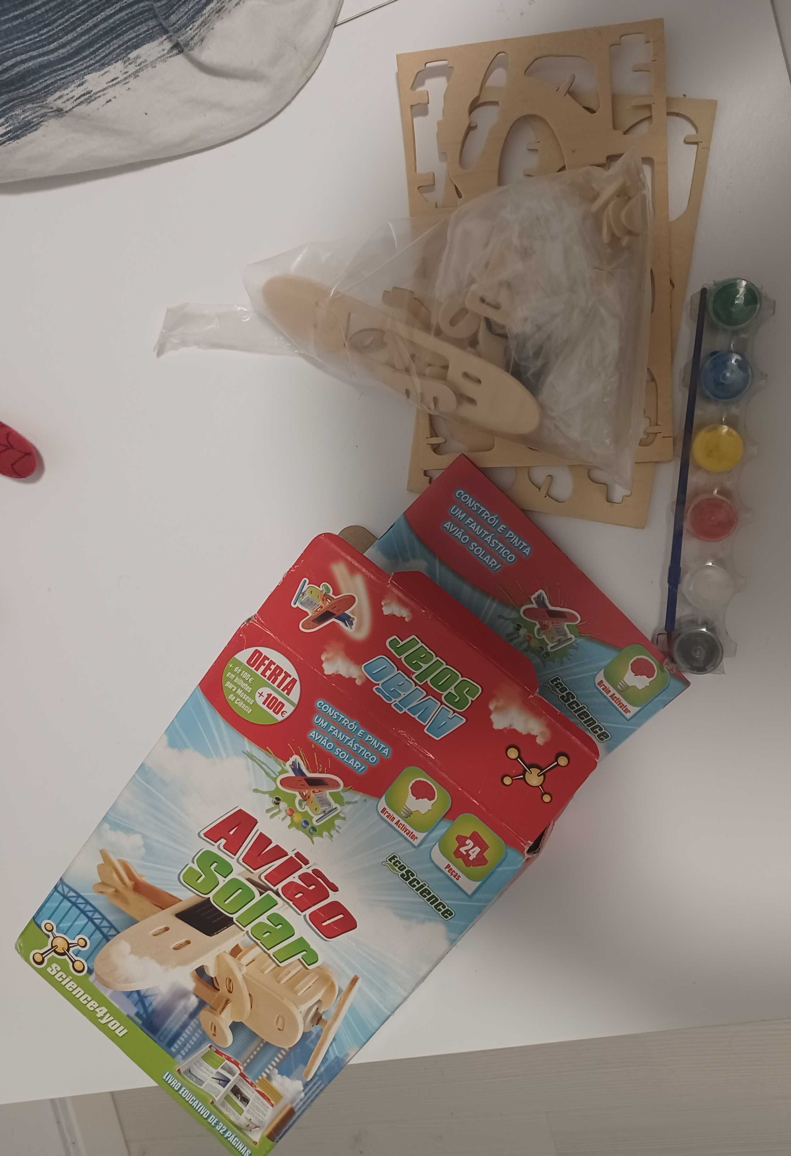 Puzzle 3D Avião Solar - Science4you - Novo