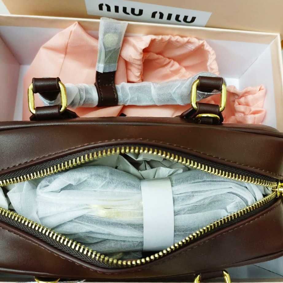 Miu Miu brązowa torba - nieruszony model kolekcjonerski!