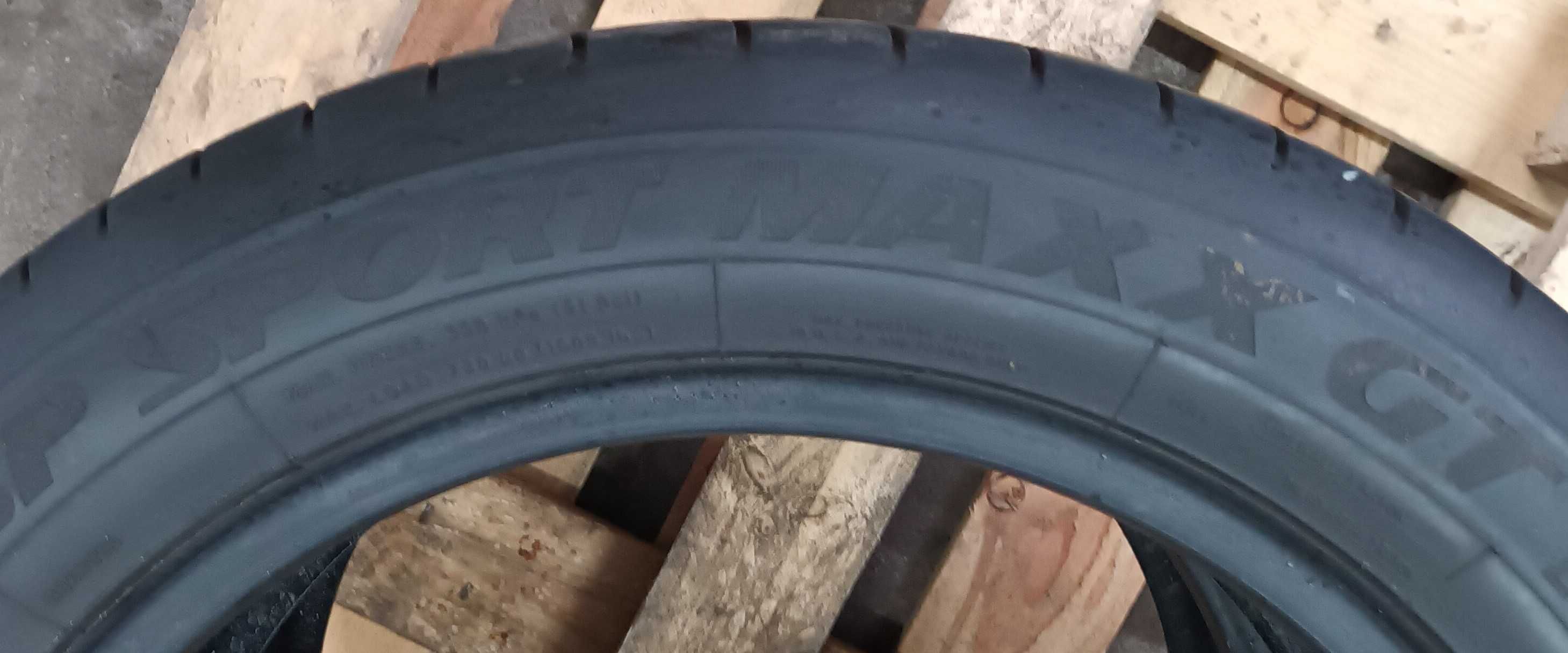 Opony letnie Dunlop Sport Maxx GT 235/50/18 - 2 szt.   Run Flat R18 R