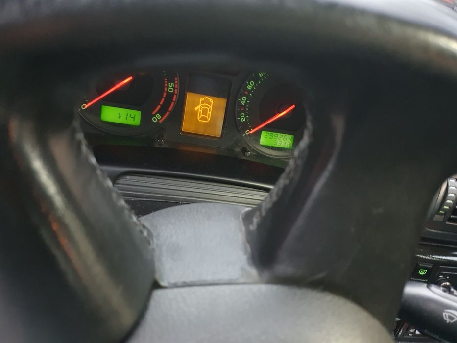 Skoda Superb 2.5 TDI • 2002 рік • Автомат