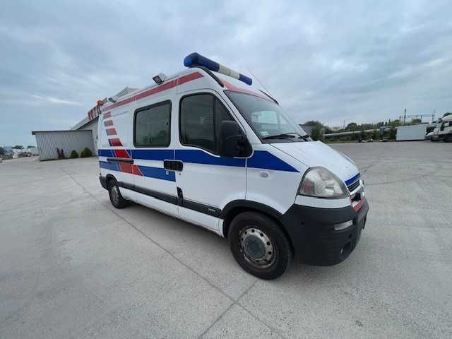 Ambulans , Karetka Opel Movano , Master 3,0