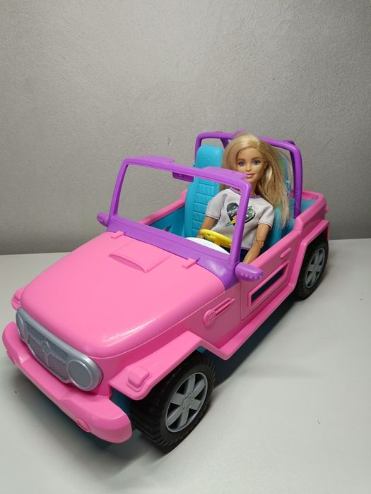 Samochód dla lalki Barbie Jeep Różowy Plażowy