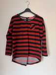 Sweter damski w paski z rękawem 3/4 Miss Classic M