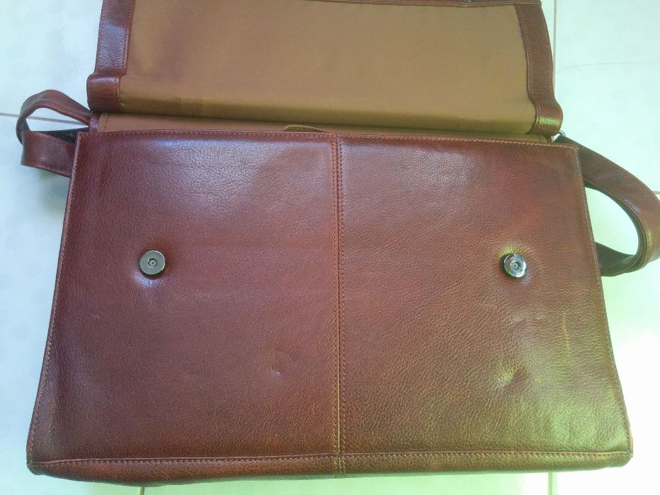 Чоловічий шкіряний портфель сумка дипломат