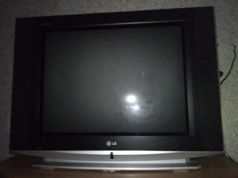 телевизор LG 29FS4RLX