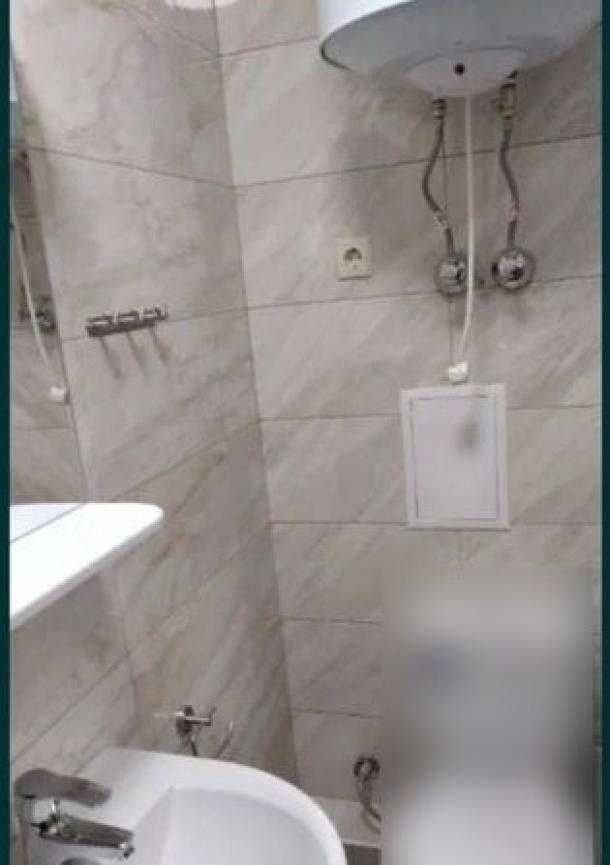 Продам гостинку  4/5  Воробьёвы горы.